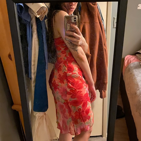 Pink Dress - Picture 8 of 8